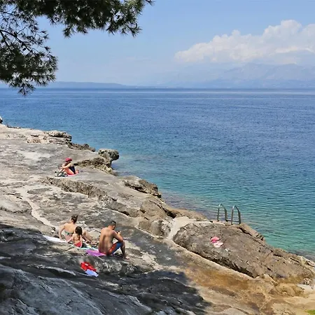 Πανσιόν Twin 10422b 3*