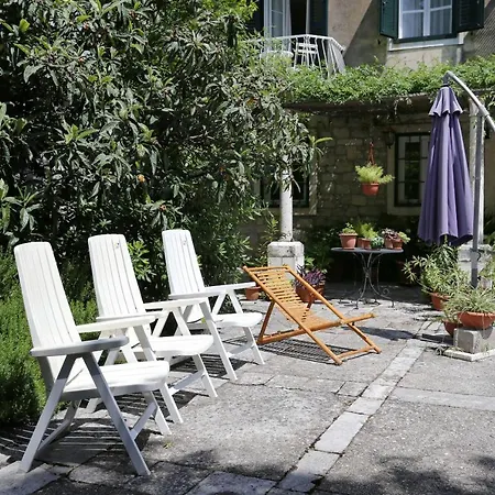 Twin 10422b Πανσιόν