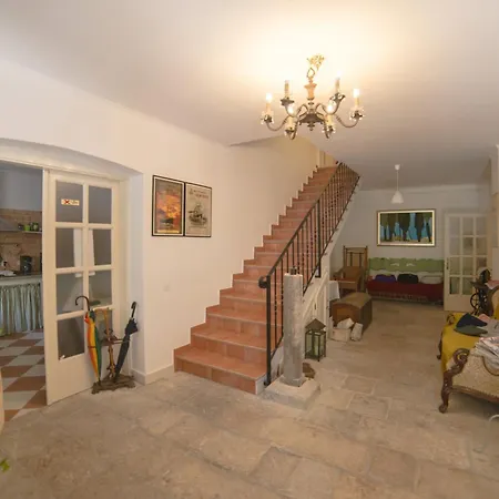 Twin 10422b 3* تربانج